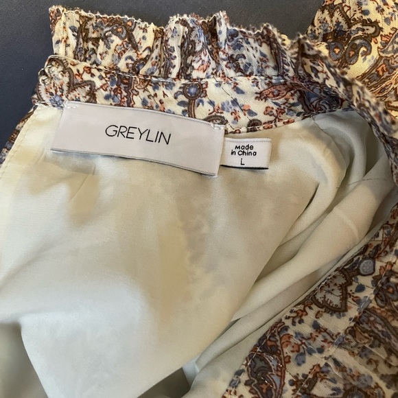 Greylin April Allover-Print ladies smock Puff-Sleeve Blouse size large - Picture 3 of 7